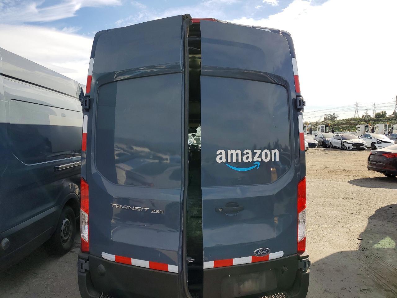 2019 Ford Transit T-250