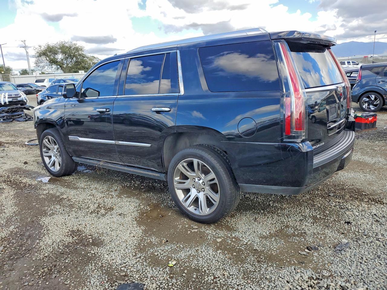 2016 Cadillac Escalade Premium