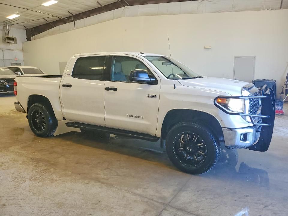 2018 Toyota Tundra Crewmax SR5