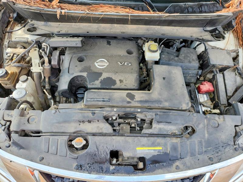 2016 Nissan Pathfinder s