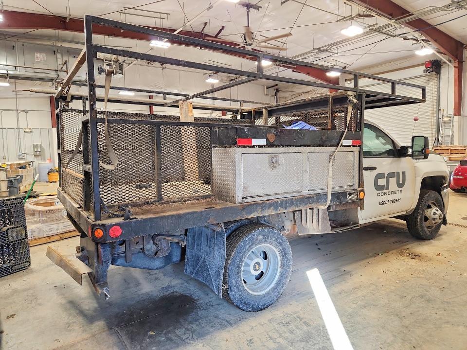 2016 Chevrolet Silverado-Truck Cab AND Chassis