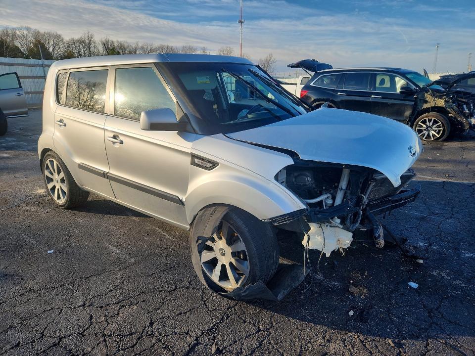 2013 KIA Soul Base