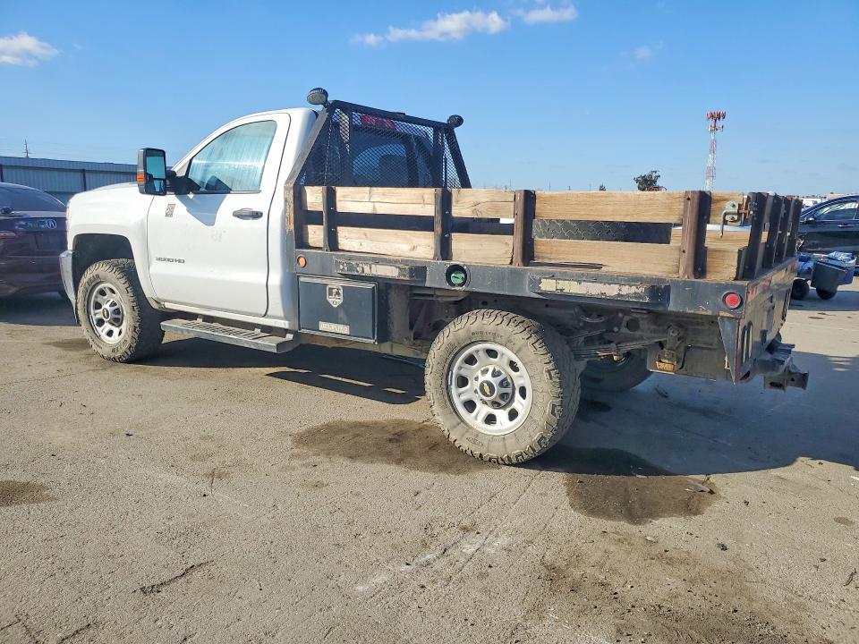 2015 Chevrolet Silverado Flatbed Truck