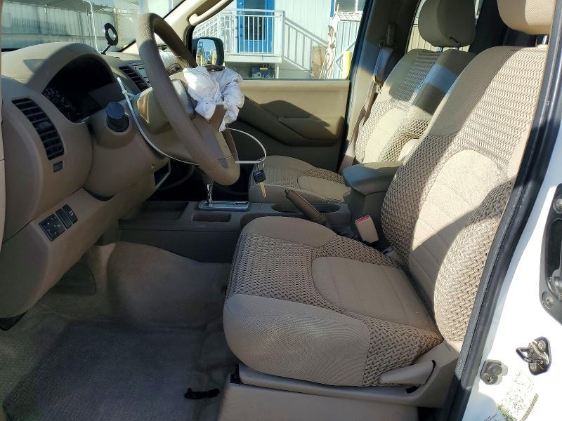 2005 Nissan Frontier SE