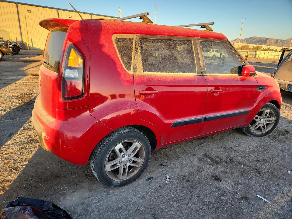 2011 KIA Soul +