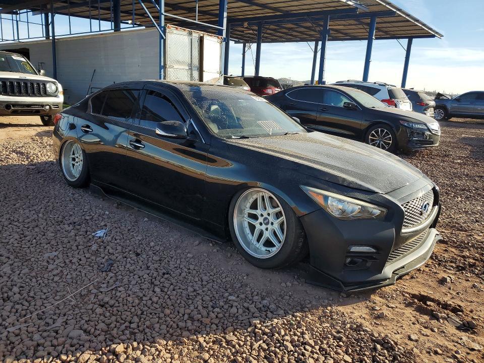 2015 Infiniti Q50