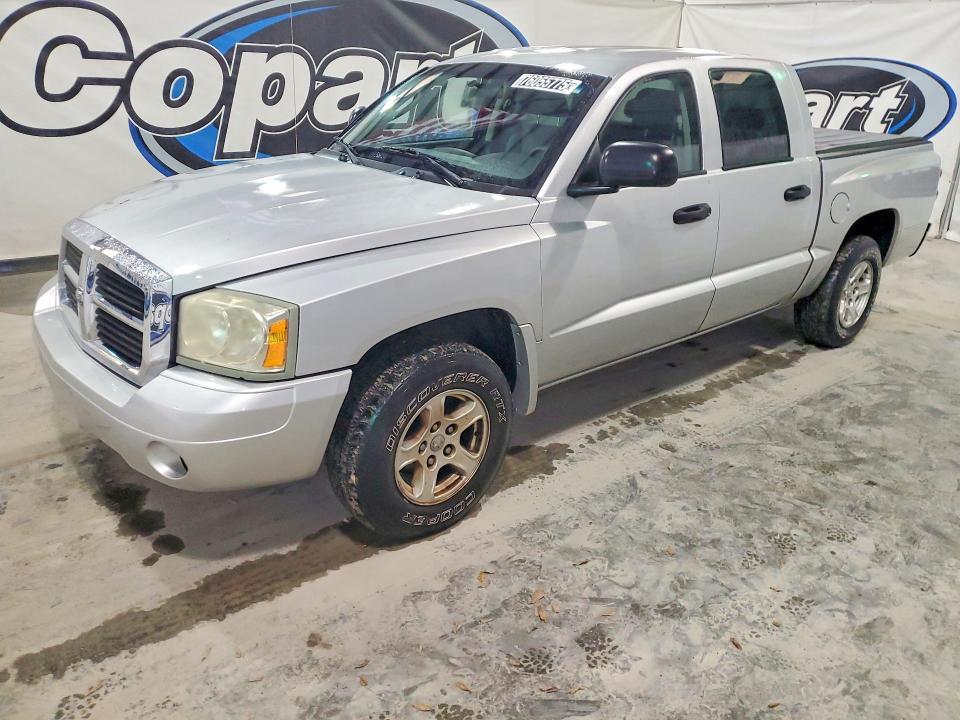 2007 Dodge Dakota Quad SLT