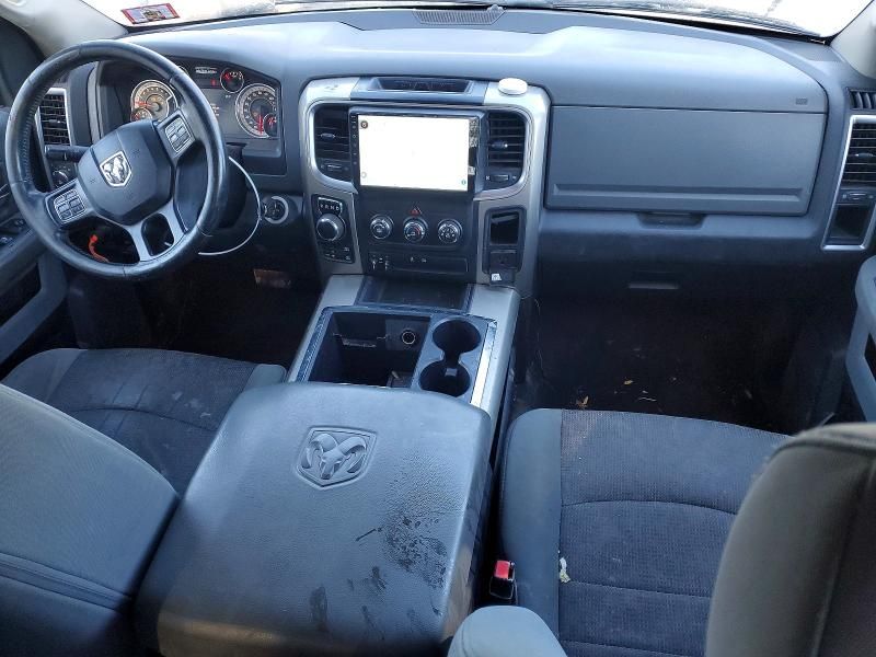 2013 Dodge Ram 1500 slt