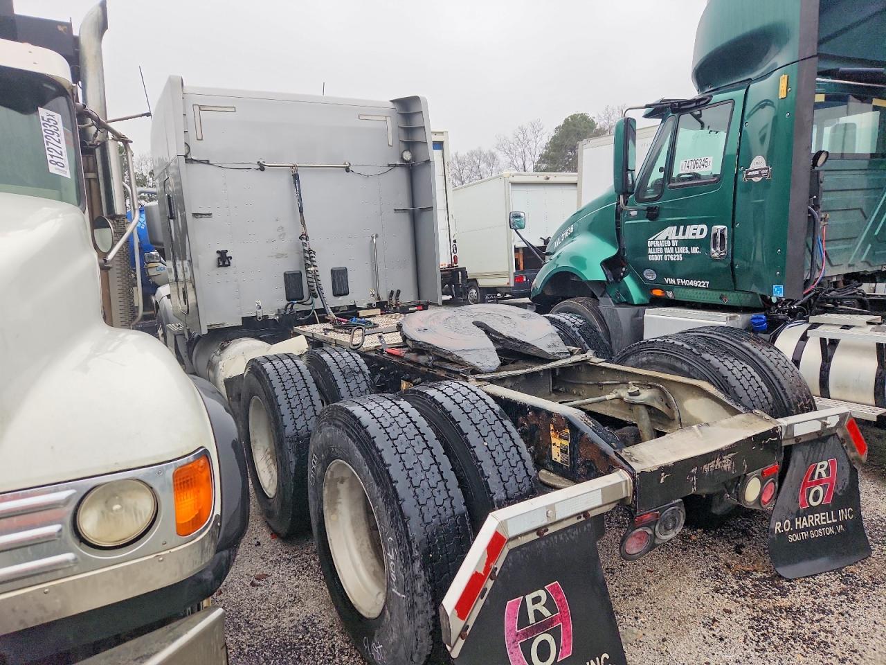 2015 Peterbilt Tractor 2015 Peterbilt 579 Semi Truck