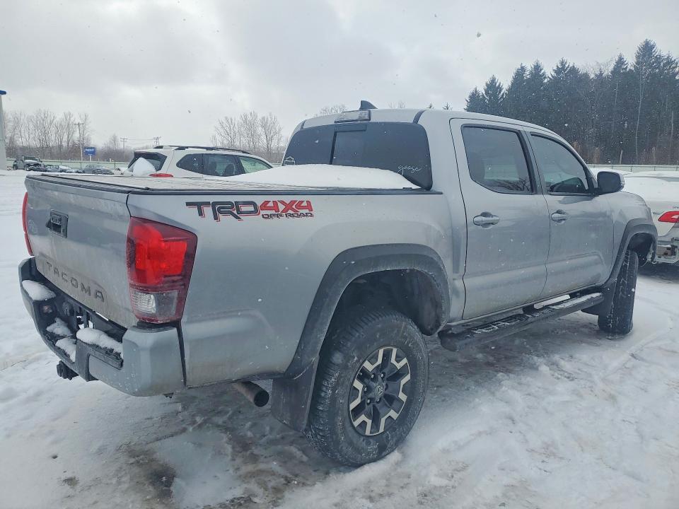 2019 Toyota Tacoma trd Off-road