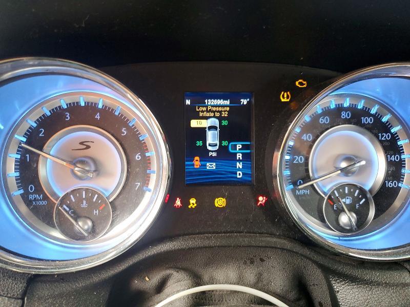 2014 Chrysler 300 s