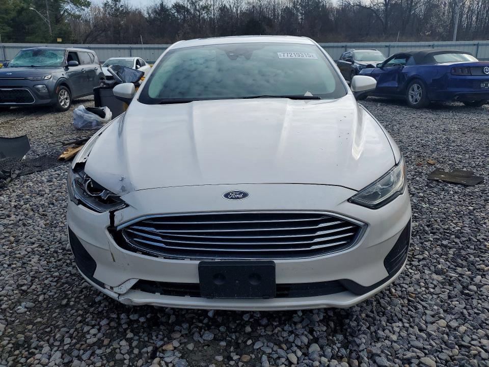 2020 Ford Fusion se