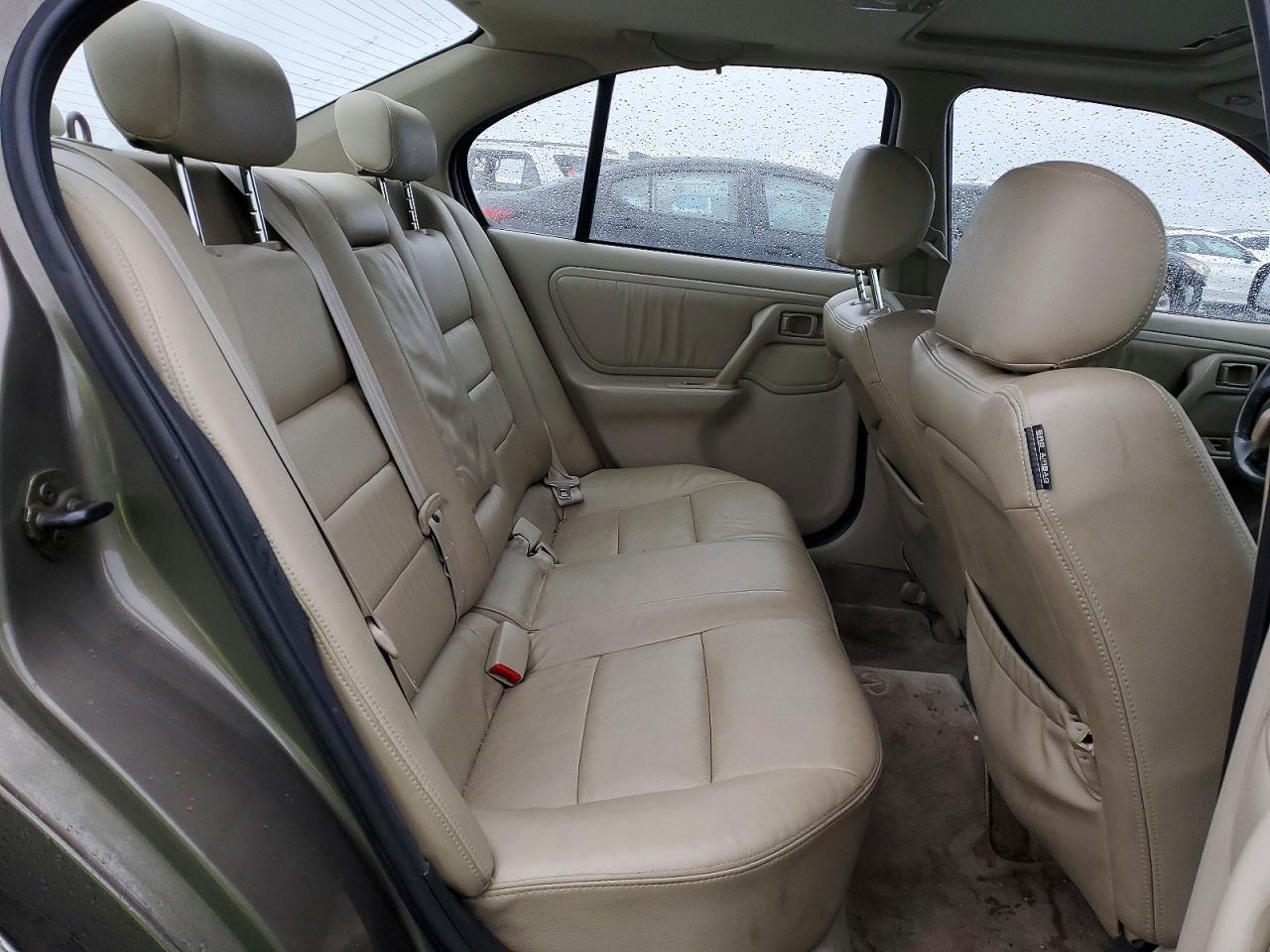 1999 Infiniti G20