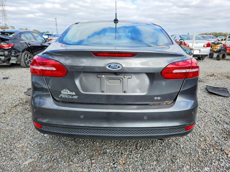 2018 Ford Focus sel