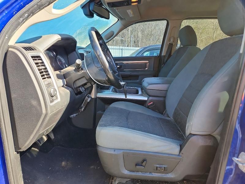 2016 Dodge Ram 1500 slt