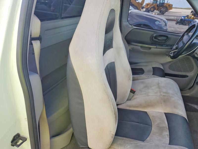 1999 Ford F150 SVT Lightning