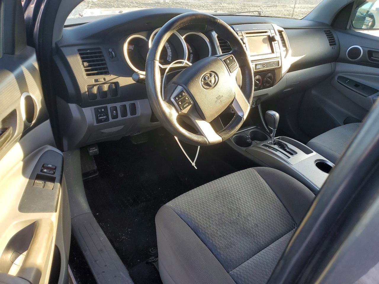 2013 Toyota Tacoma Base
