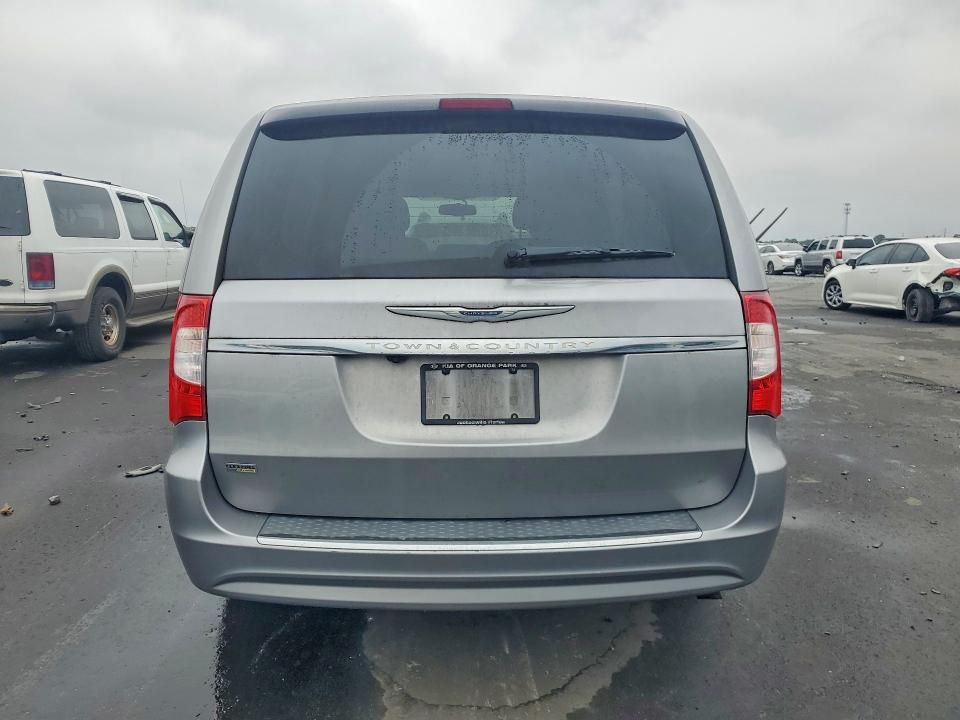 2015 Chrysler Town & Country Touring