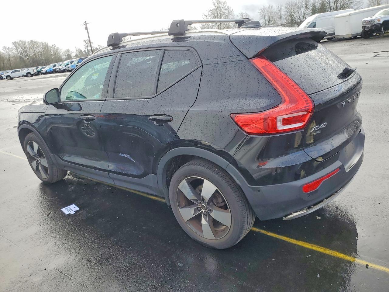 2019 Volvo Xc40 T5 Momentum