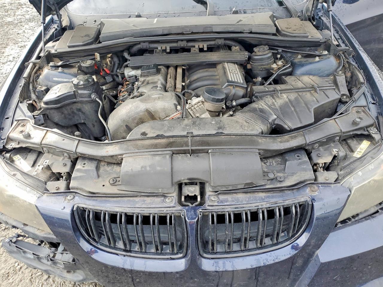 2006 BMW 330 i
