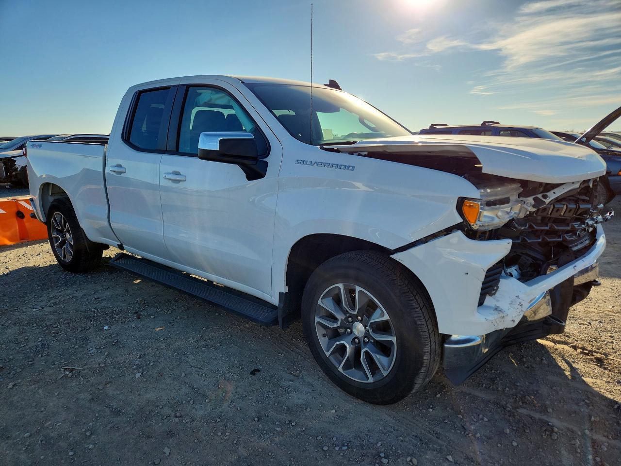2024 Chevrolet Silverado K1500 LT-L