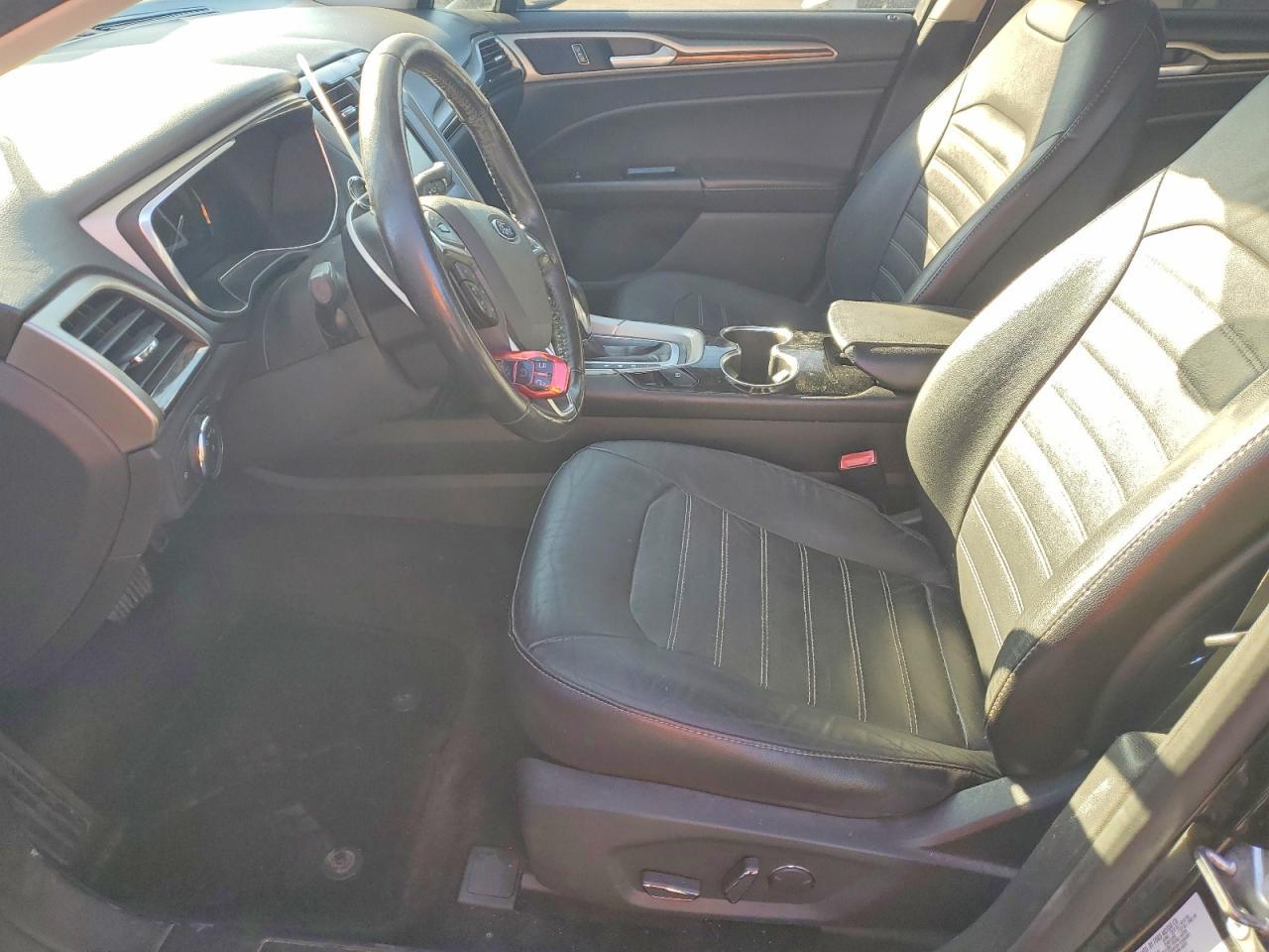 2015 Ford Fusion se Phev