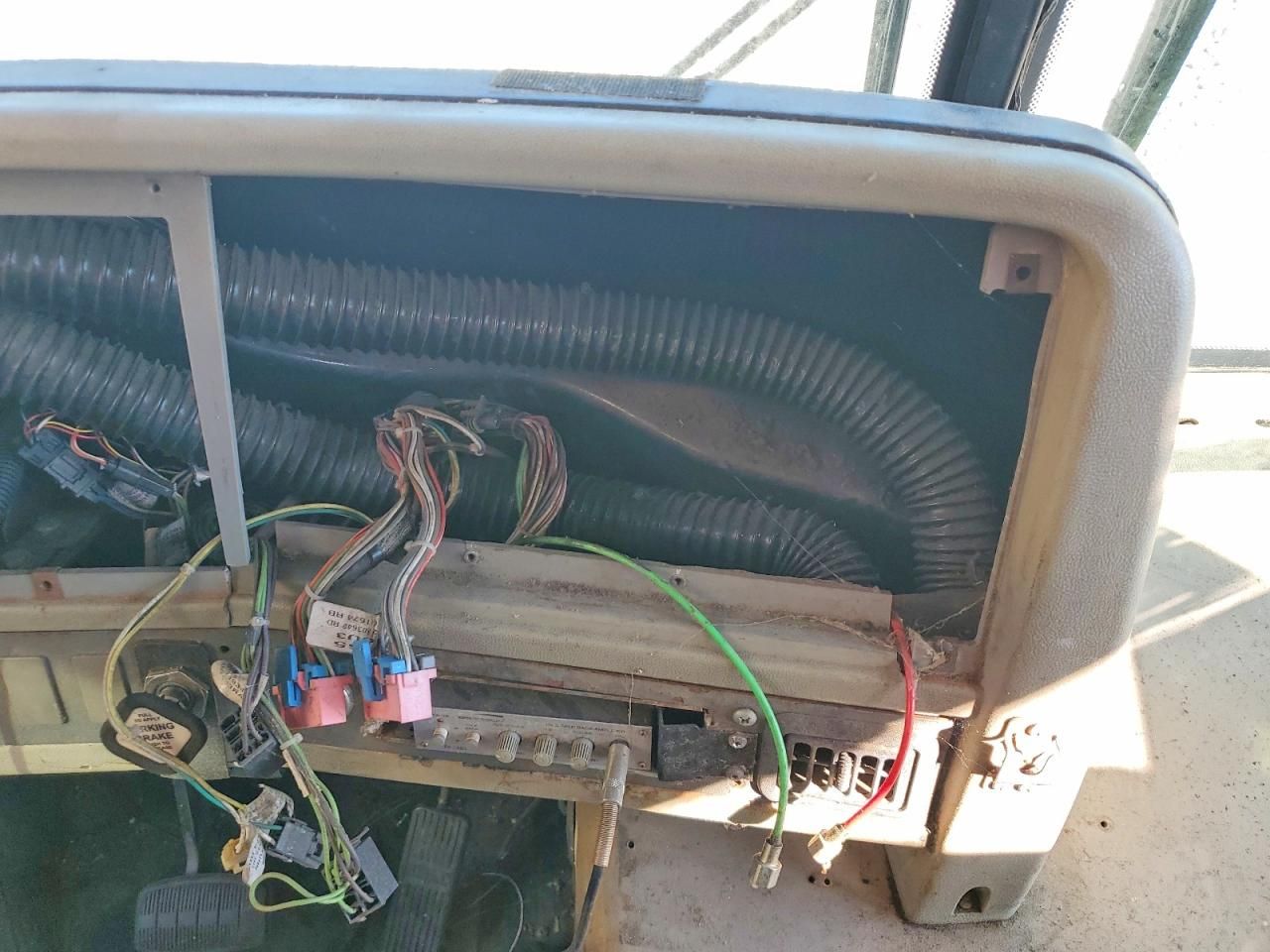 2004 Thomas School Bus-School Bus