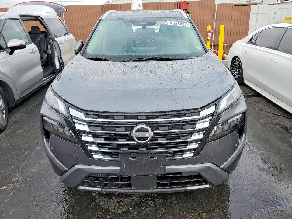 2026 Nissan Rogue sl