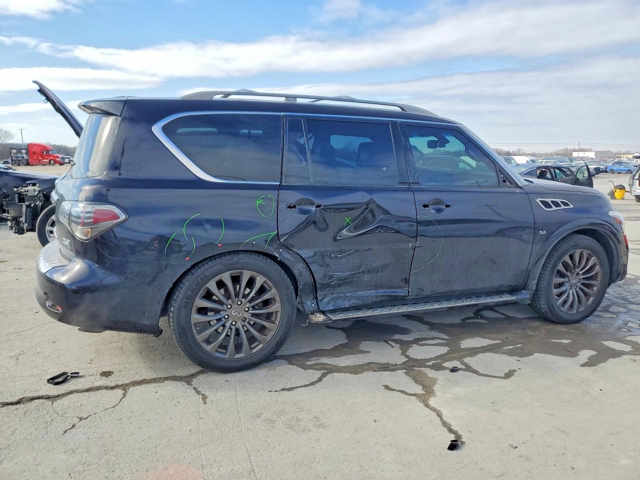2016 Infiniti Qx80
