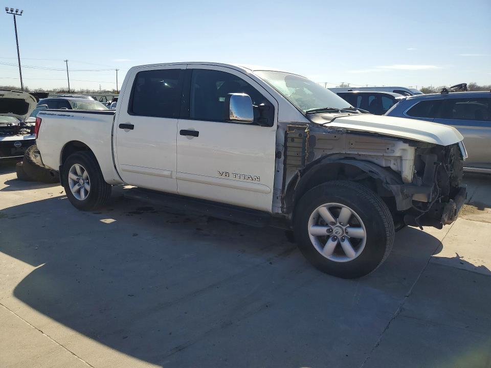 2012 Nissan Titan s