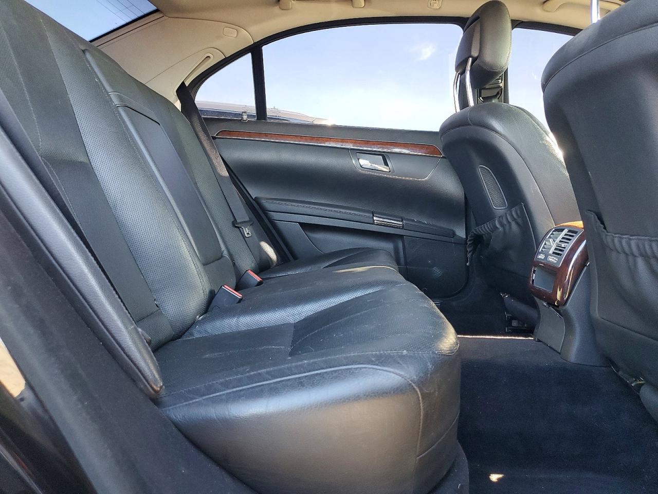 2009 Mercedes-Benz S 550