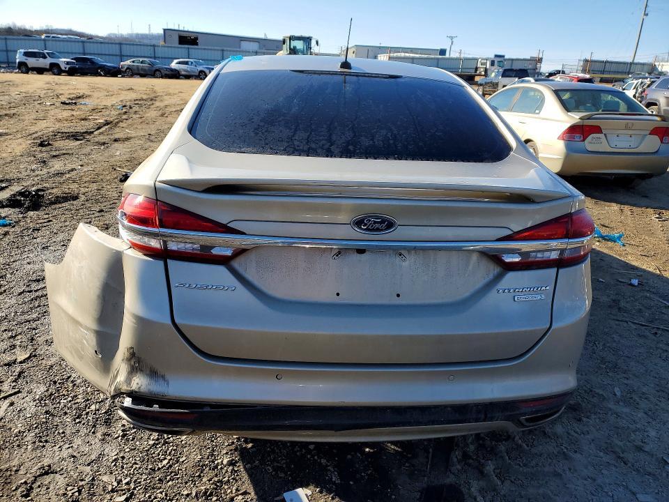 2018 Ford Fusion Titanium/platinum