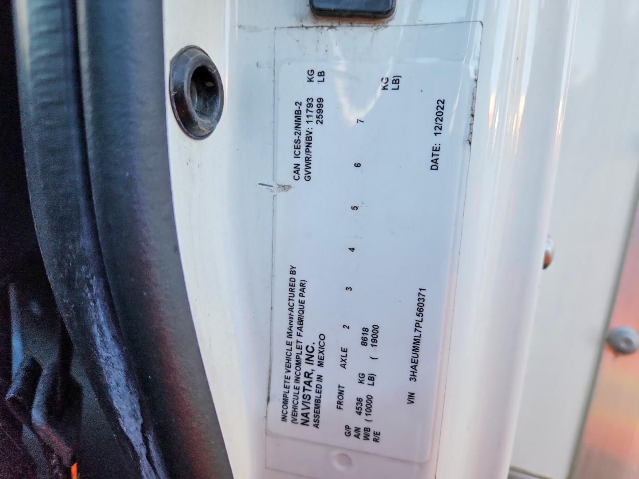 2023 International MV607 BOX Truck