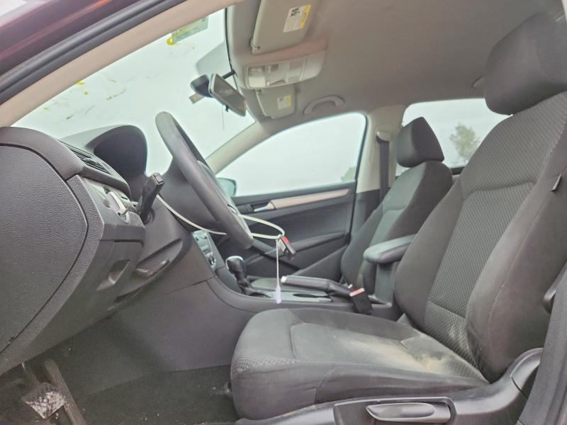 2013 Volkswagen Passat s