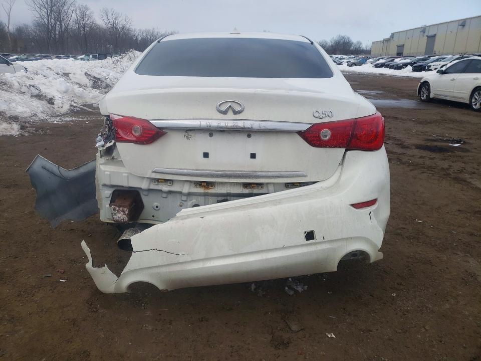 2014 Infinity Q50 Base
