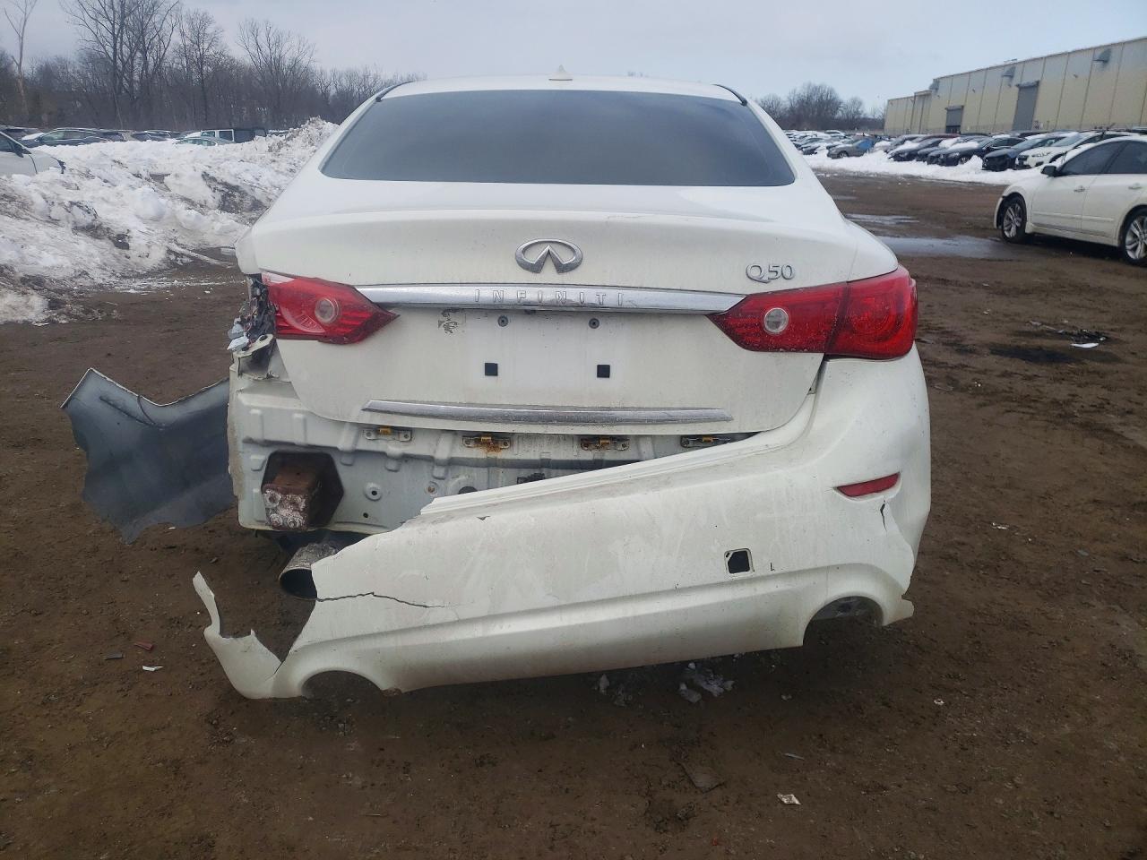 2014 Infinity Q50 Base