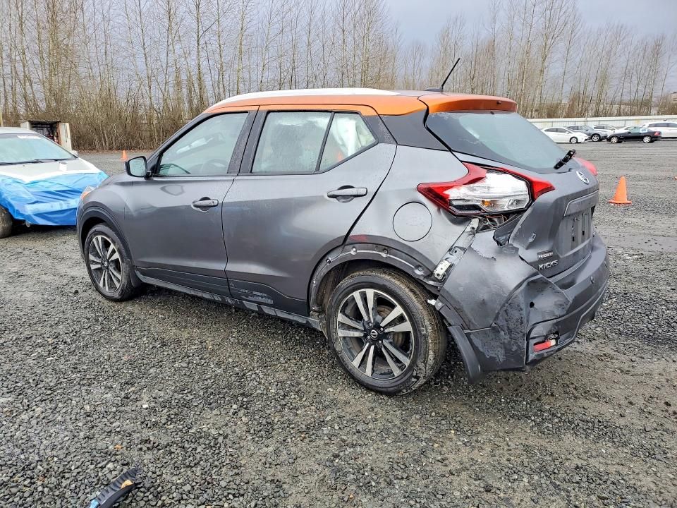 2020 Nissan Kicks sv