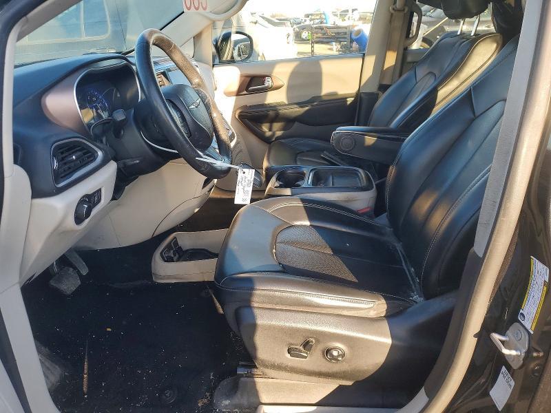 2020 Chrysler Voyager lxi
