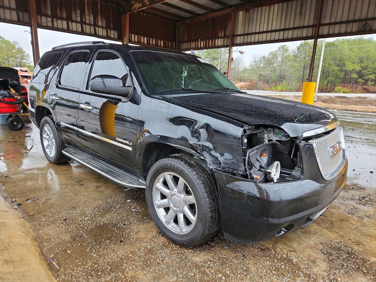 2011 GMC Yukon Denali