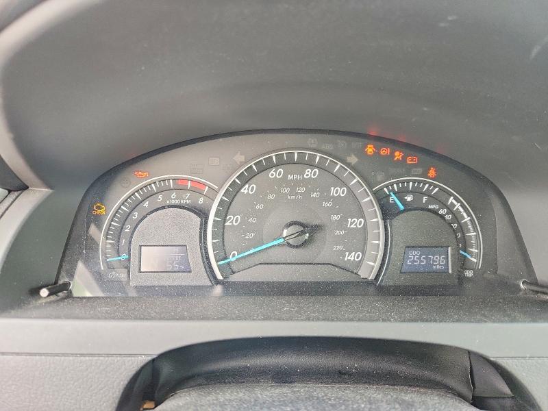 2014 Toyota Camry le