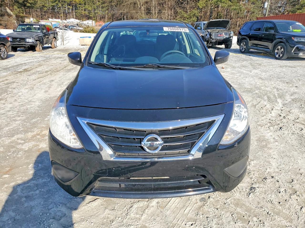 2017 Nissan Versa s