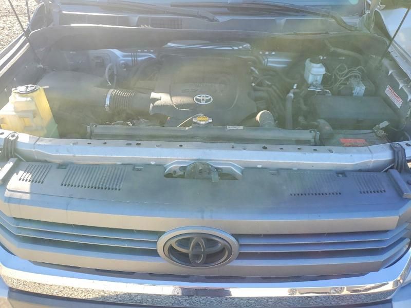 2014 Toyota Tundra Double cab sr