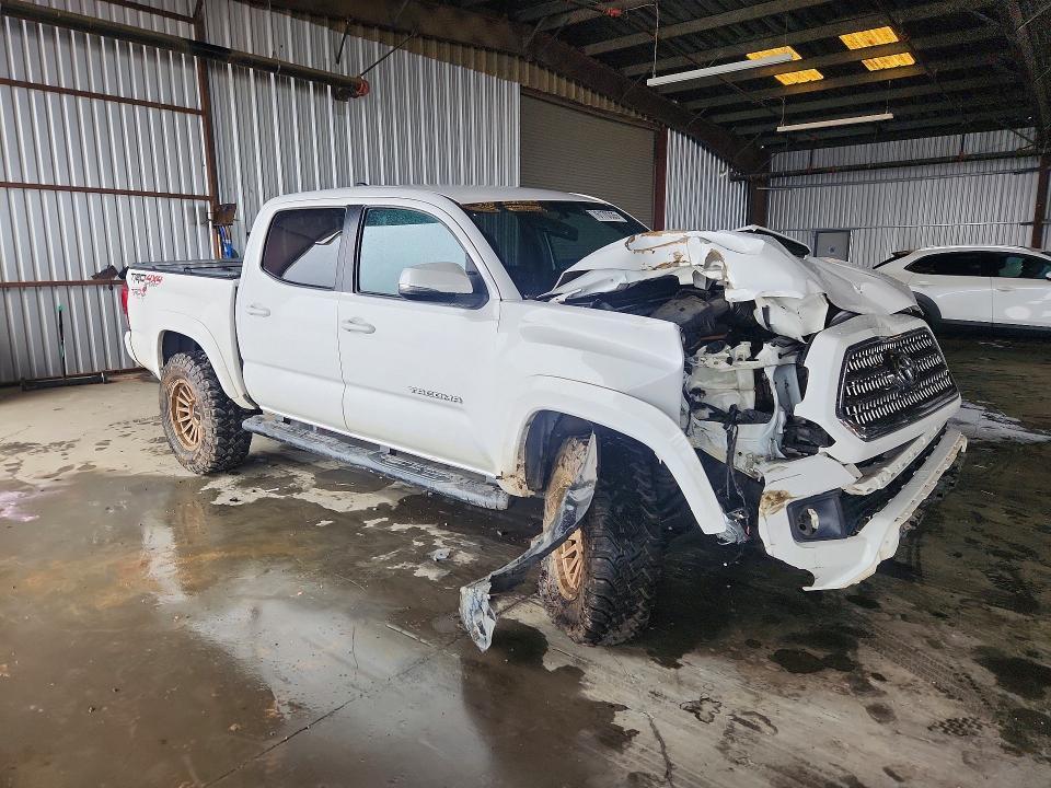 2016 Toyota Tacoma Double cab