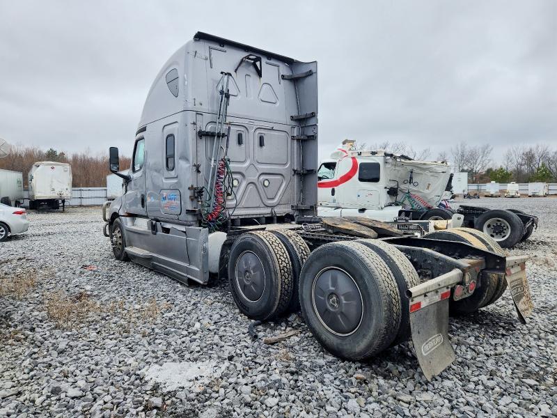 2019 Freigliner 2019 Freightliner Cascadia 126 Semi Truck