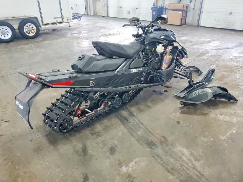 2023 Skidoo 2023 Skidoo XRS