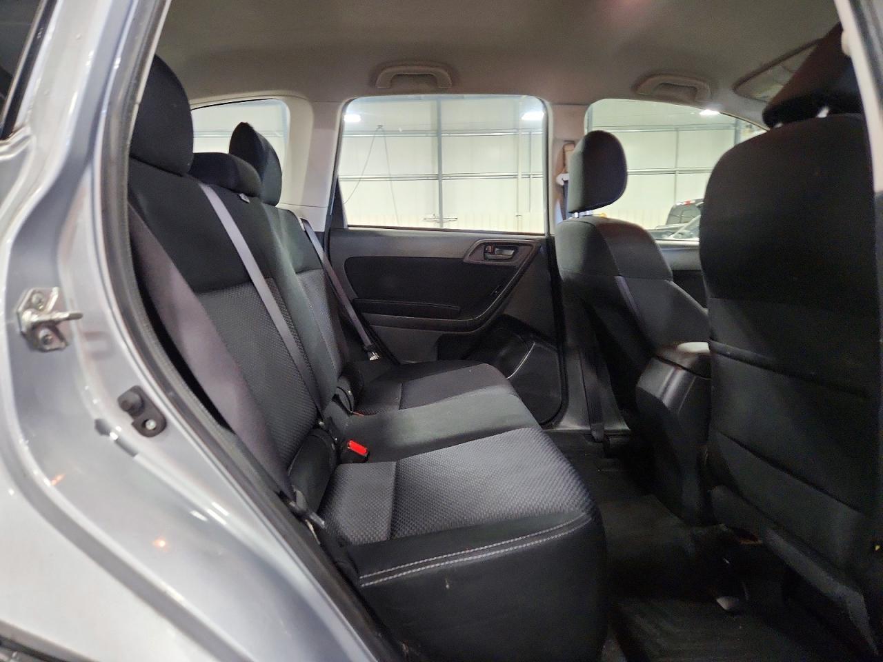 2015 Subaru Forester 2.5i