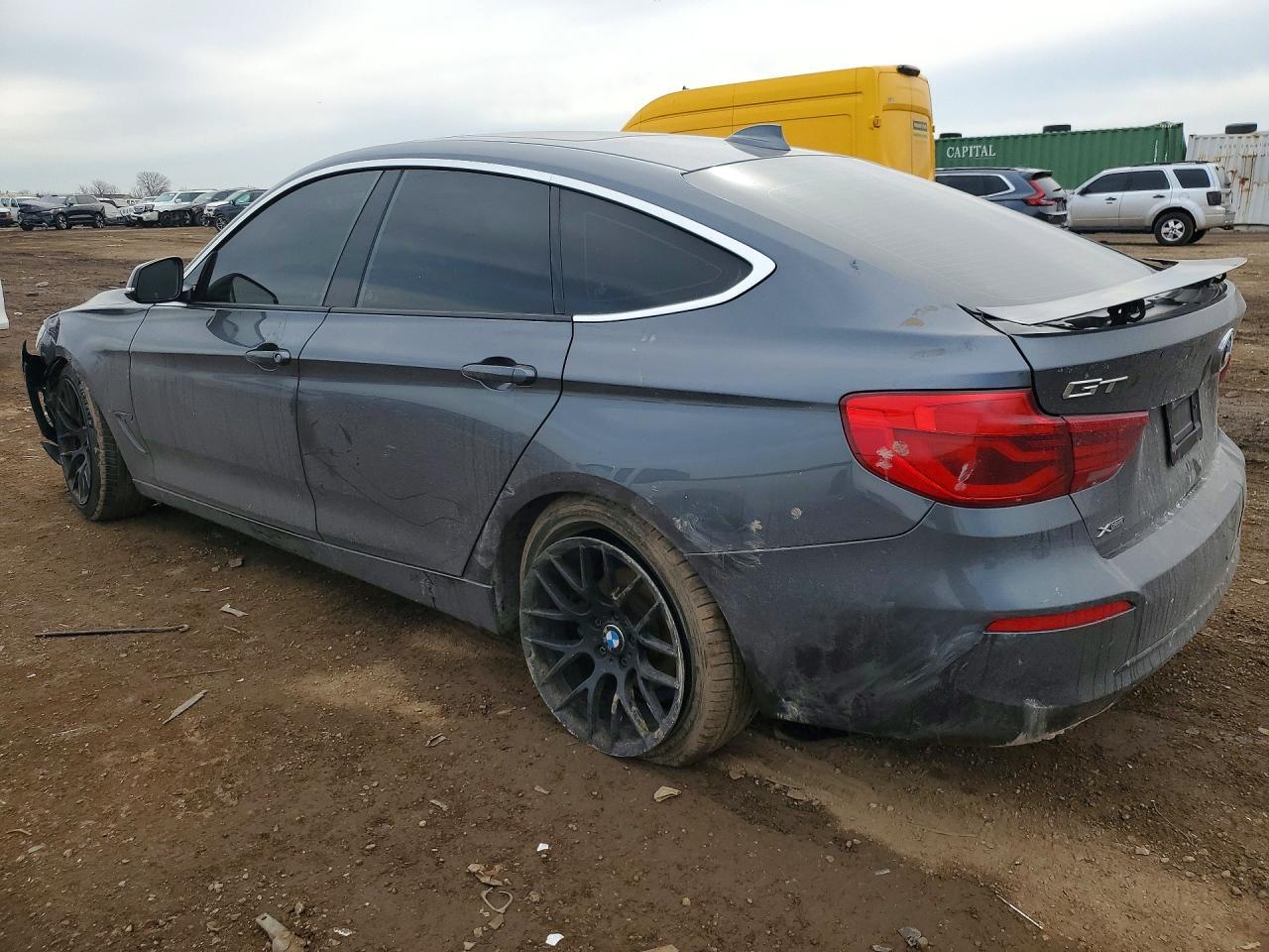 2018 BMW 330 Xigt