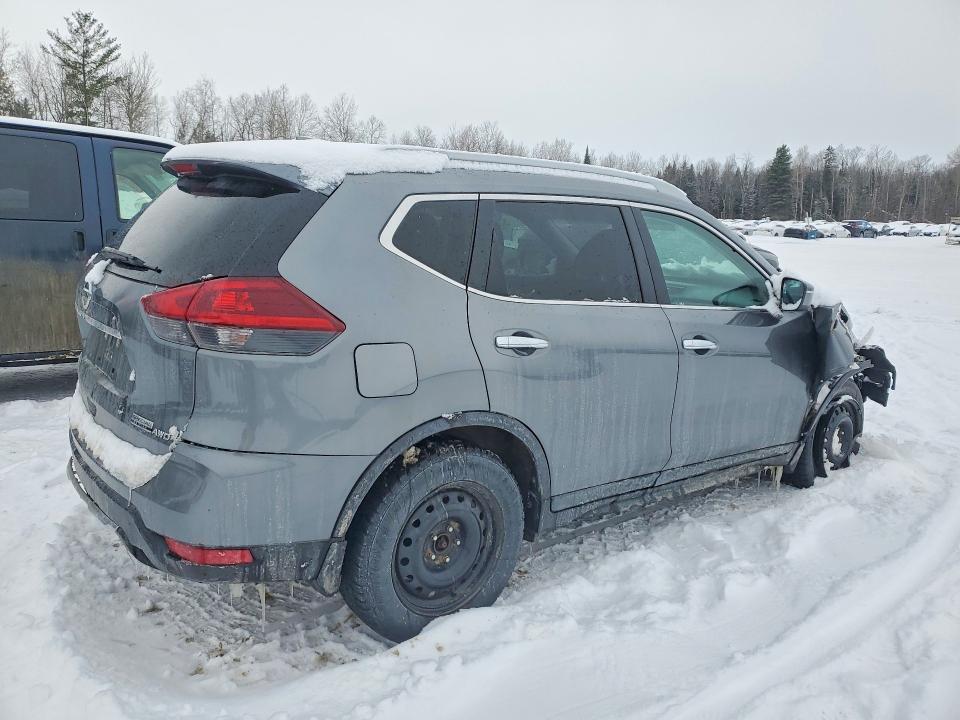 2020 Nissan Rogue s