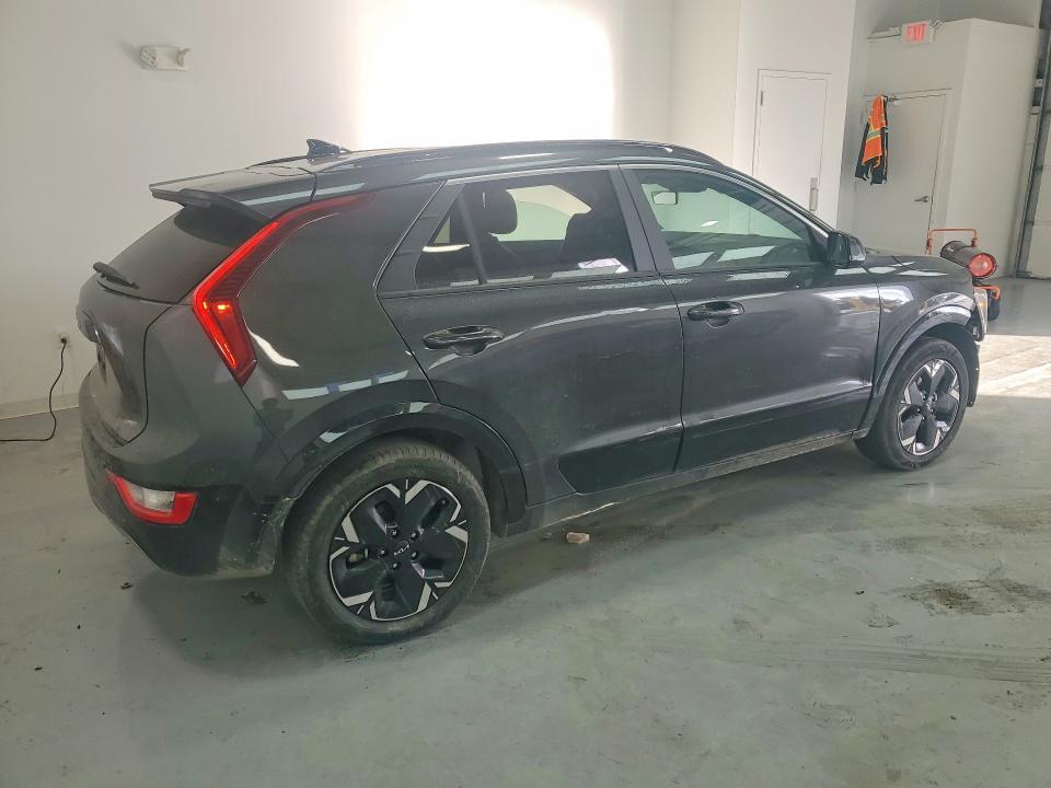 2023 KIA Niro ev Wind