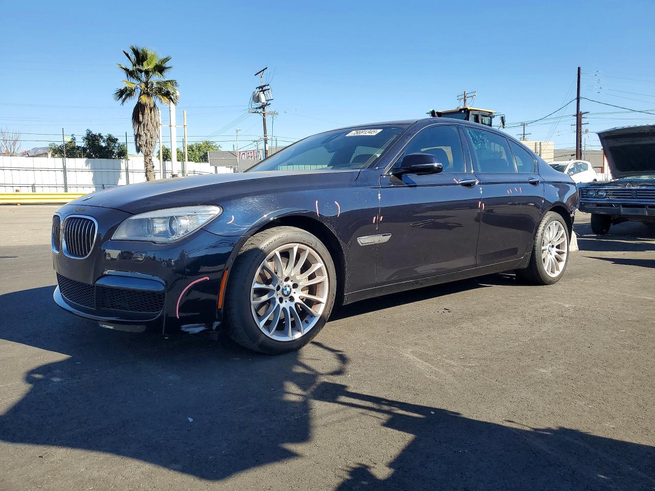 2015 BMW 740 i